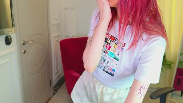Zia_Sky Adlı Modelin Canlı XXX Sohbeti