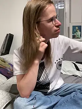 YoungSebi Webcam show
