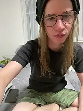 YoungSebi Show in webcam