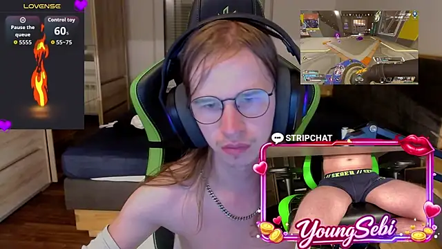 Show modela YoungSebi na web-kameri