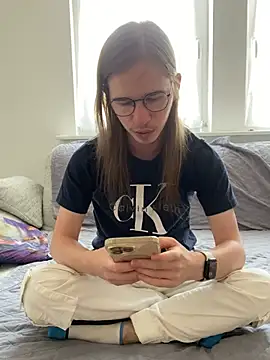 YoungSebi webcam show