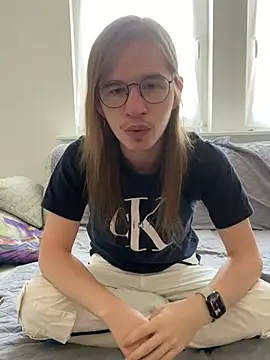 YoungSebi Show in webcam