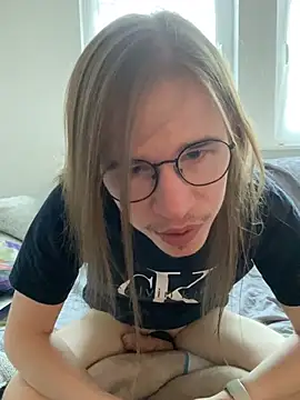 YoungSebi Webcam show