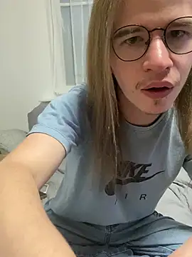 YoungSebi Webcam-Show