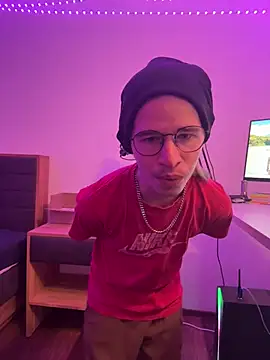 عرض كام YoungSebi