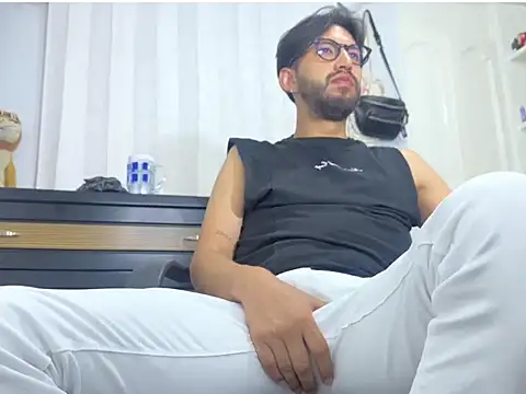 thomass1018 webkamerás műsora