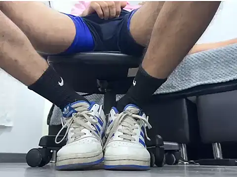 thomass1018のウェブカメラショー