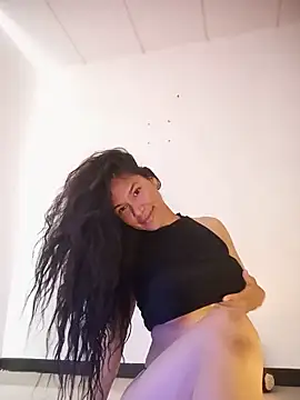 _aish_a's Live XXX Chat