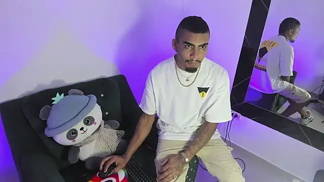 Rpoolrboy webkamerás műsora