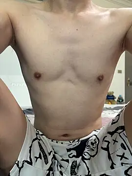 llkiki 在線直播表演