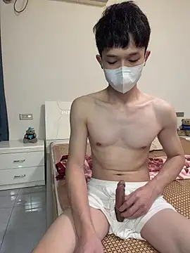 llkiki ওয়েবক্যাম শো