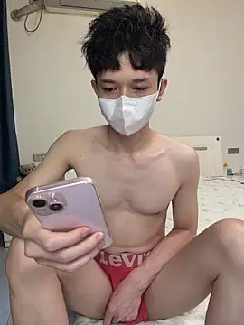 llkiki webcam show