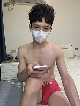 llkiki's Webcam Show