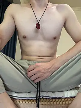 llkiki webcam show