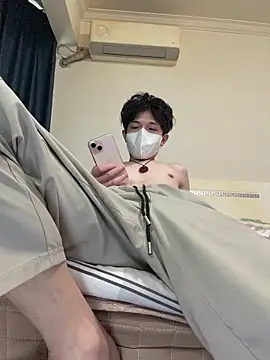 llkiki 在線直播表演
