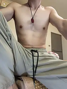llkiki's Webcam Show