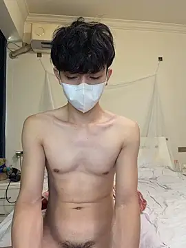 llkiki Show in webcam
