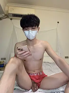 llkiki Webcam show