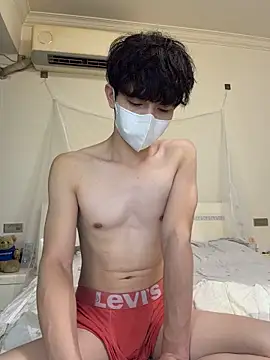 llkiki's Webcam Show