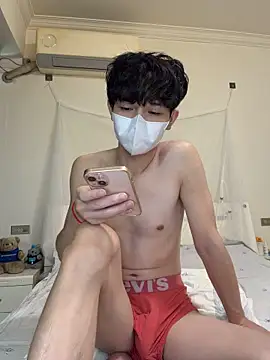 llkiki Webcam show