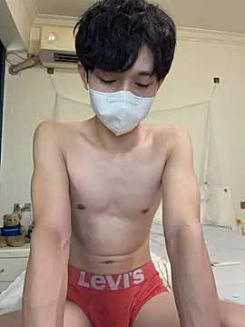 llkiki's Webcam Show