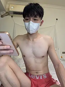 llkiki 在線直播表演