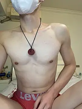 llkiki's Webcam Show
