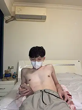 llkiki Show in webcam