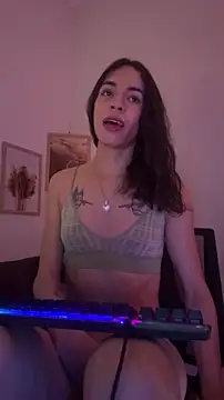 Scarlett2026 Show in webcam