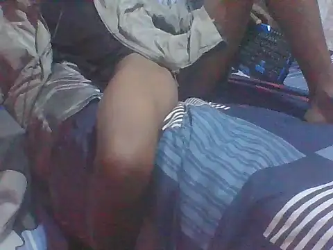 T-molefe Show in webcam