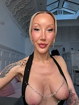 Allana29 webcam show