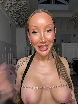 Allana29's Webcam Show