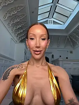 Allana29 Adlı Modelin Web Kamerası Şovu