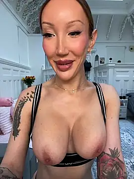 Allana29's Webcam Show