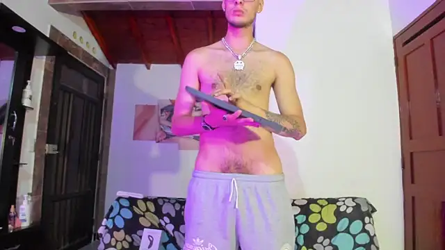 Chat XXX en directo de Vlad__night