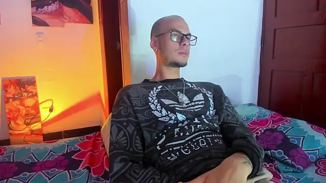 Vlad__night Chat XXX in diretta