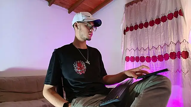 Vlad__night Webcam-Show