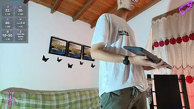 Vlad__nightのウェブカメラショー