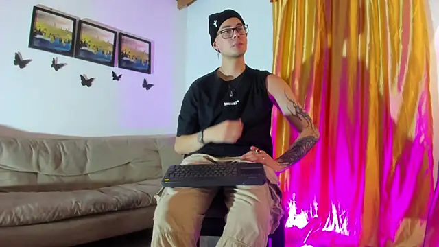 Vlad__nightn Webbikameraesitys