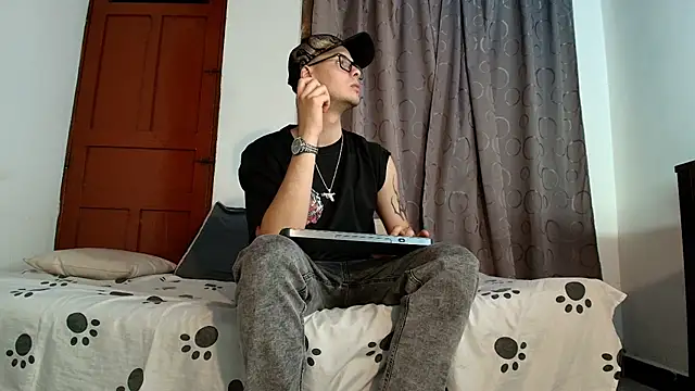 Vlad__nightn Webbikameraesitys
