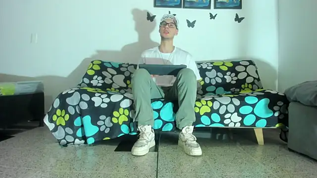 Vlad__night Pertunjukan Webcam