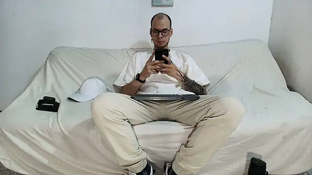 عرض كام Vlad__night
