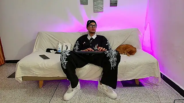 Vlad__night Webcam Show