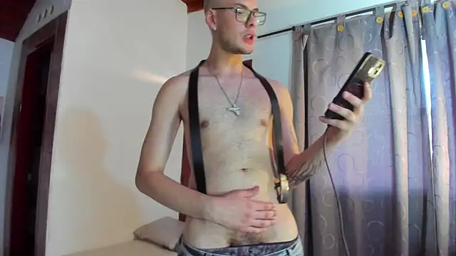 Vlad__night Webcam Show