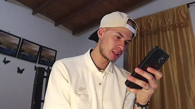 Vlad__night Adlı Modelin Web Kamerası Şovu