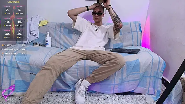 Vlad__night webcam show