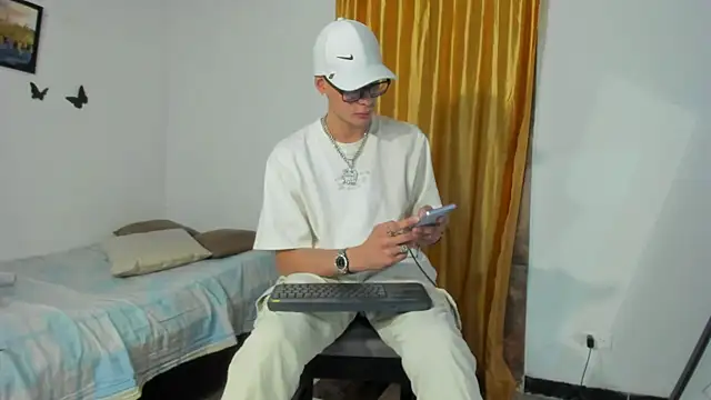 Show Webcam de Vlad__night