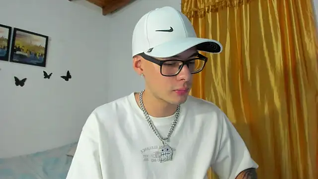 Vlad__nightn Webbikameraesitys