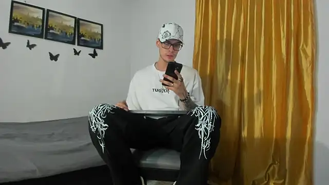 Vlad__night Webcam-Show