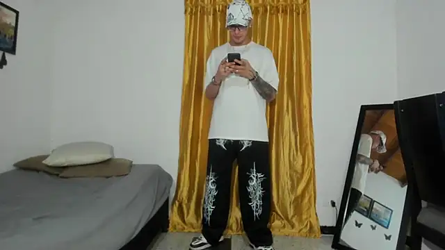 Vlad__night Webcam show